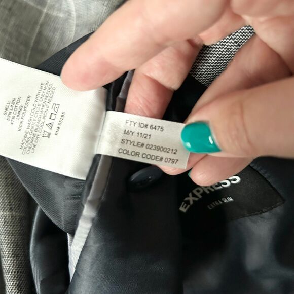 Express Men's Extra Slim Fit Blazer in Gray Check Plaid Size 36R - Picture 7 of 7